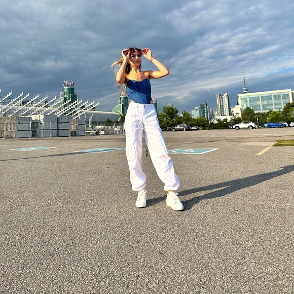 Meet your Posher, Randee - Picture 1 of 1